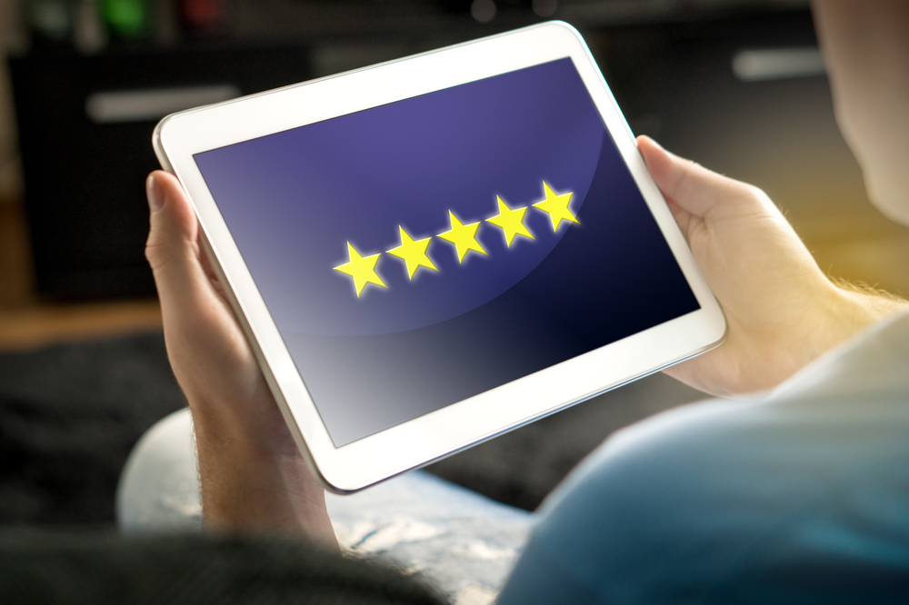 Leafleting tips – How outstanding online reviews would help you to get more clients when leafleting?  
